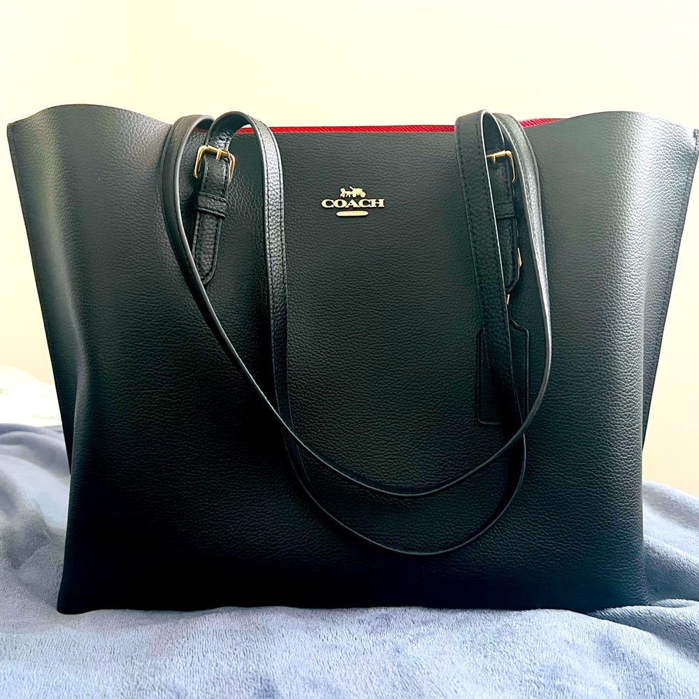 Coach Mollie Tote